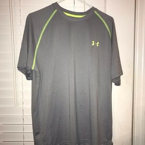 Men’s under armour shirt